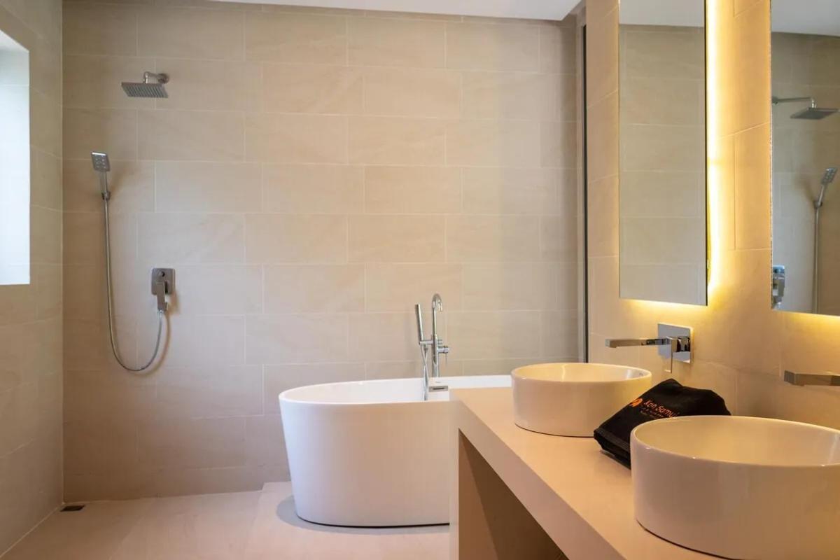 Villa Lola 2Br - Private Infinity Pool & Sea View Praia Chaweng Exterior foto